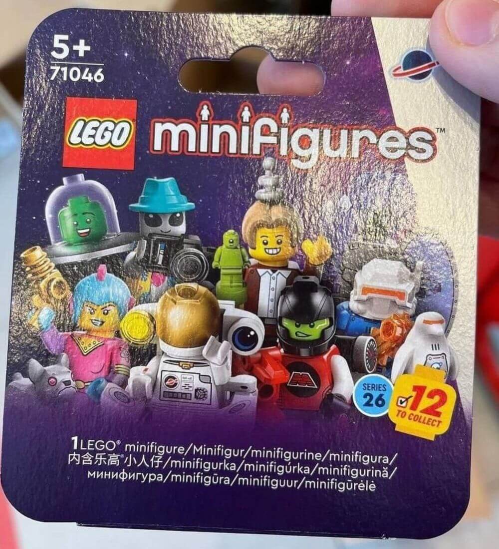 LEGO 71046 Space Collectable Minifigures Series 26 box leak