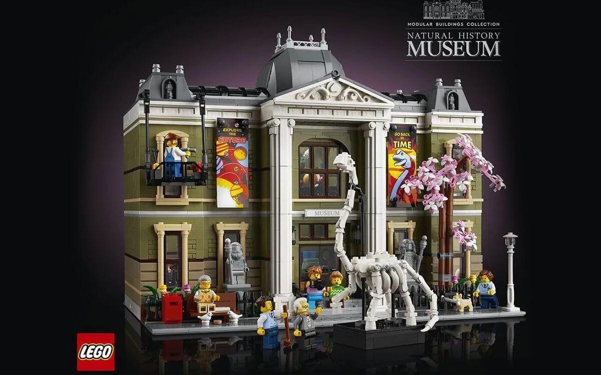 LEGO Icons 2024 Modular Building 10326 Natural History Museum leaks