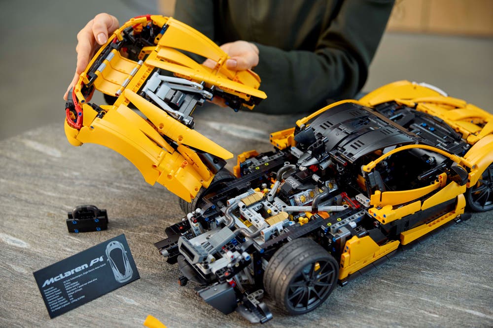 LEGO Technic 2024 Supercar: 42172 McLaren P1 revealed!