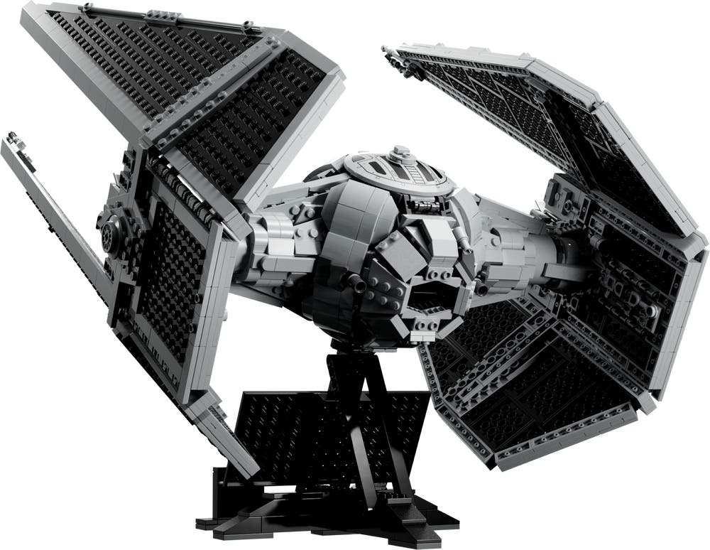 LEGO Star Wars 75382 UCS TIE Interceptor back