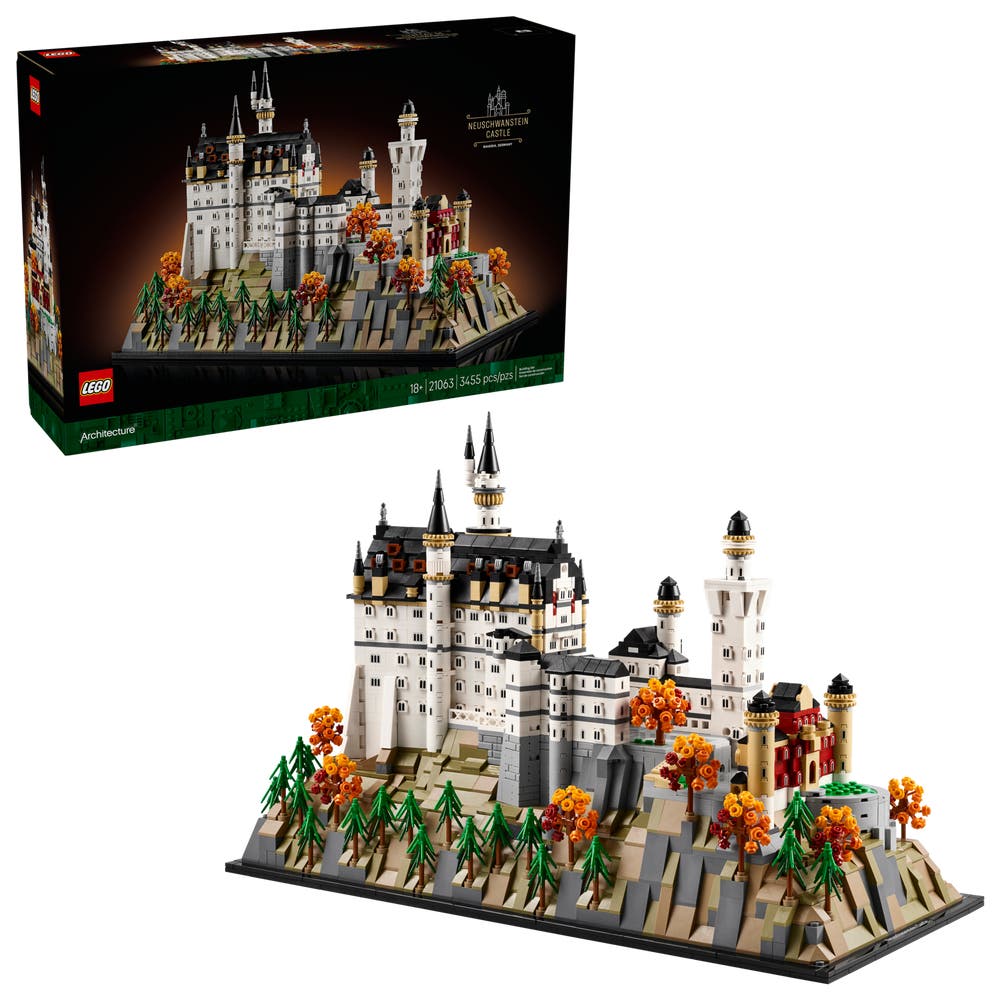 LEGO Architecture 21063 Neuschwanstein Castle box front
