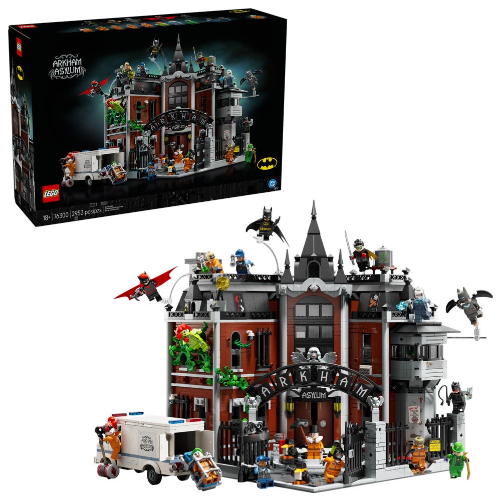 LEGO Batman 76300 Arkham Asylum box front